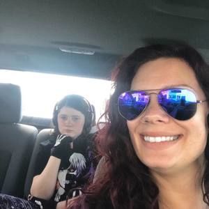 Meet your Posher, Danielle christine